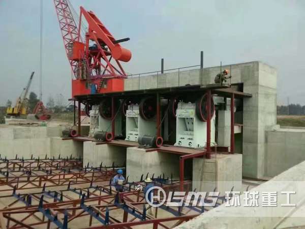 颚式建筑垃圾破碎机的四大结构